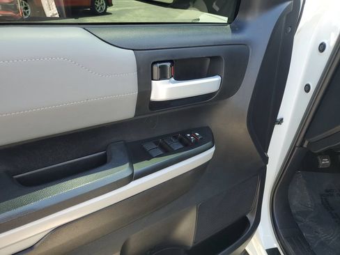 Used 2020 Toyota Tundra Limited AWD/4WD image 20