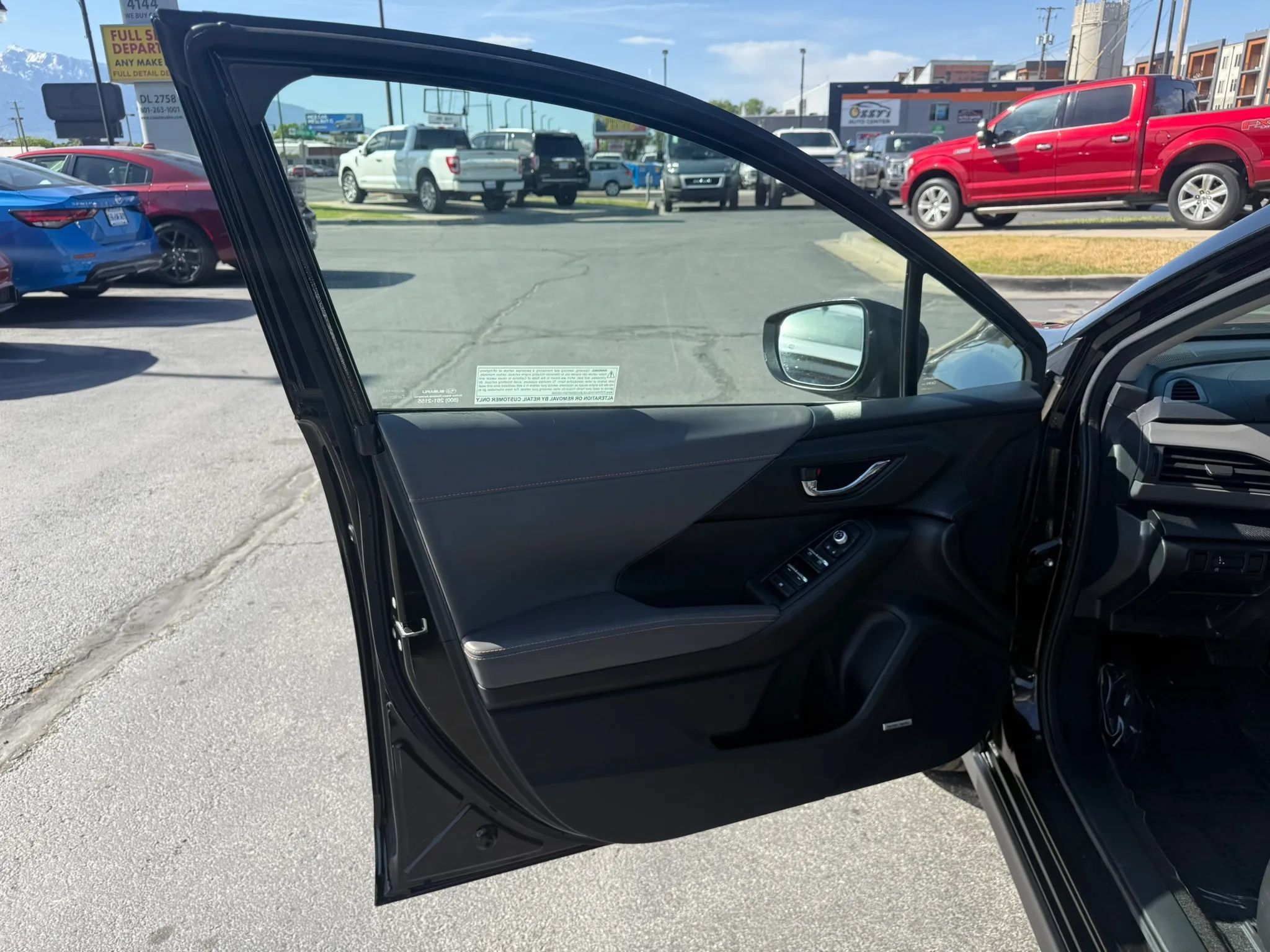 Used 2024 Subaru Crosstrek 2.5i Limited w/ Crosstrek Mirror Package AWD/4WD image 19