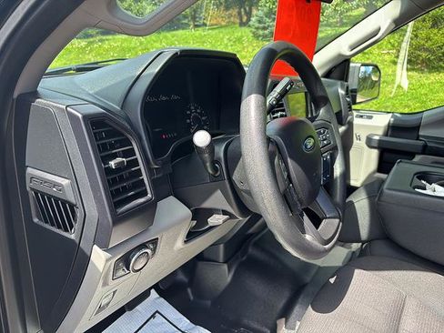 Used 2019 Ford F150 XL w/ Equipment Group 101A Mid AWD/4WD image 13