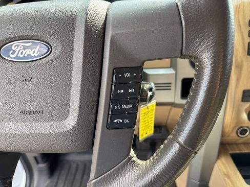 Used 2011 Ford F150 Lariat w/ Lariat Plus Pkg image 55