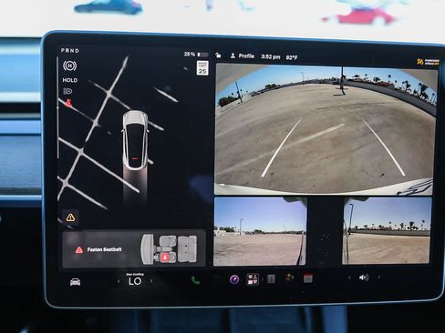 Used 2023 Tesla Model Y Performance AWD/4WD image 21