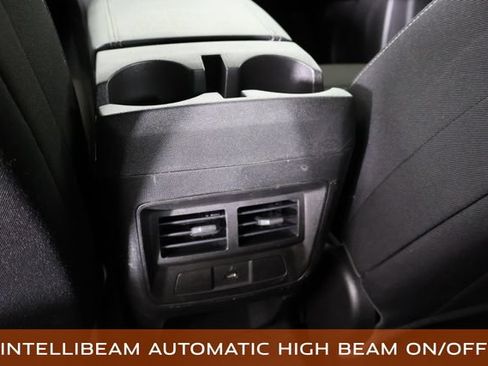 Used 2024 GMC Canyon Elevation AWD/4WD image 18