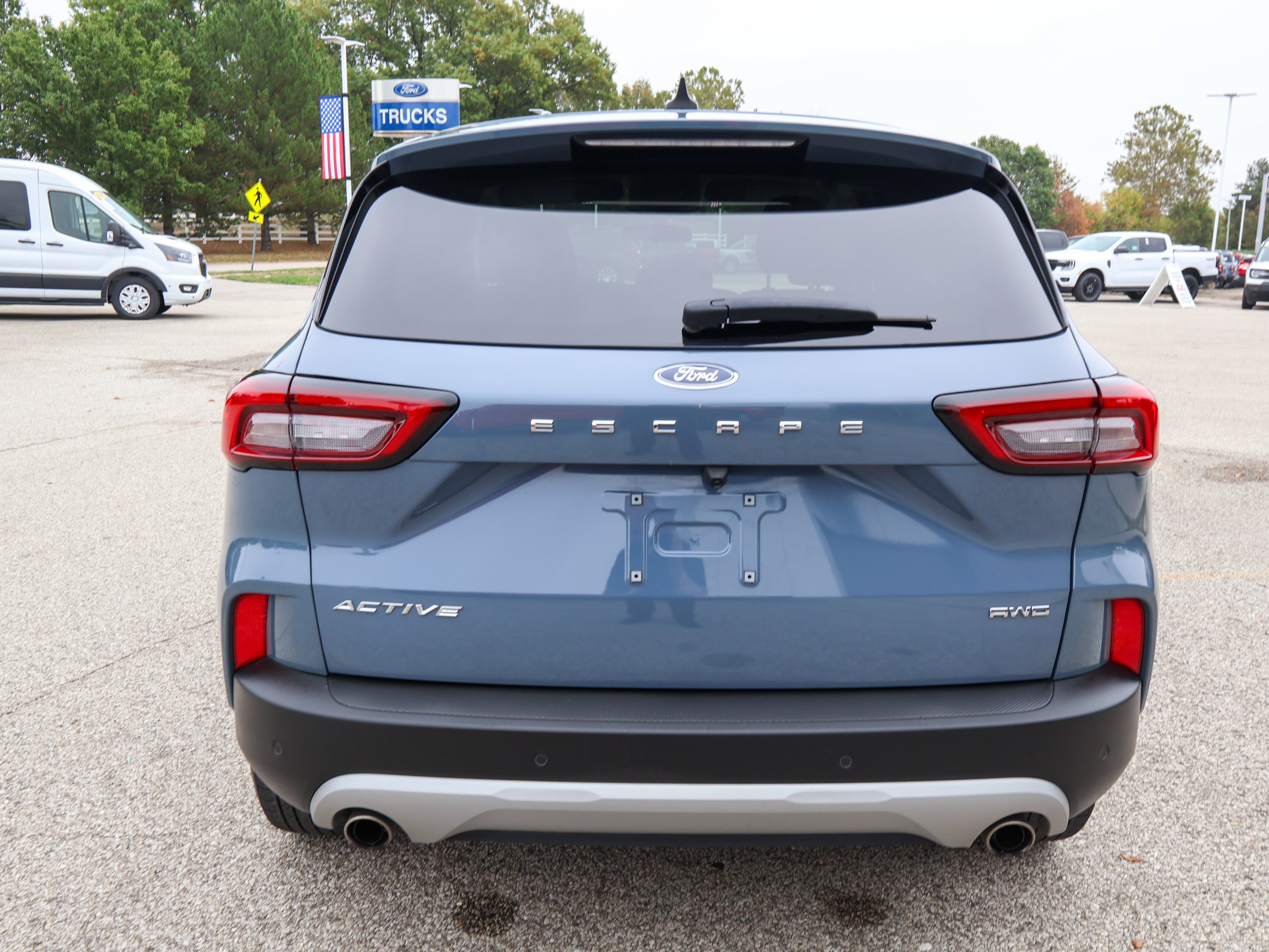 Used 2023 Ford Escape Active w/ Tech Pack #1 AWD/4WD image 4