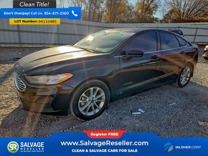Used 2019 Ford Fusion SE