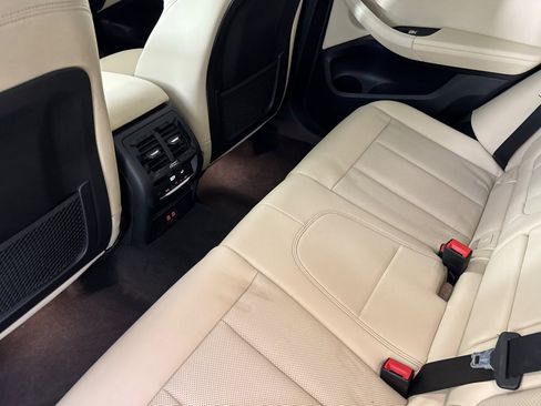 Used 2023 BMW X3 sDrive30i w/ Premium Package RWD image 23