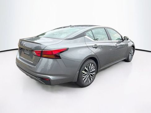 New 2026 Nissan Altima 2.5 SV FWD image 8