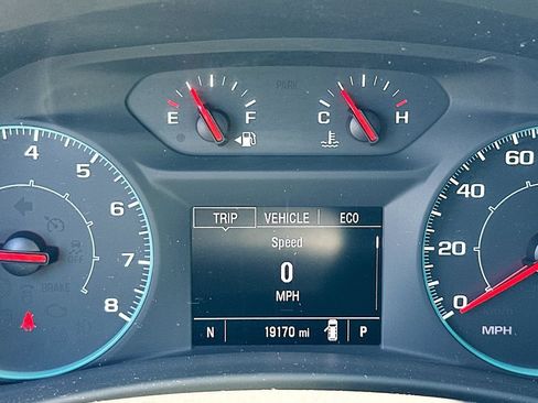 Certified 2024 Chevrolet Equinox LS FWD image 12