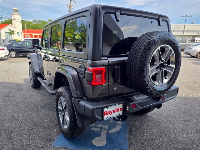 Used 2019 Jeep Wrangler Unlimited Sahara w/ Cold Weather Group AWD/4WD image 31