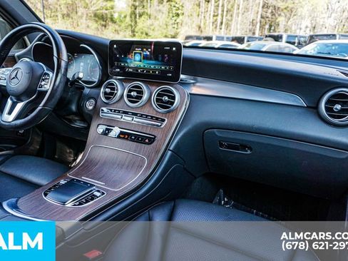 Used 2022 Mercedes-Benz GLC 300 4MATIC w/ Premium Package Lite image 23