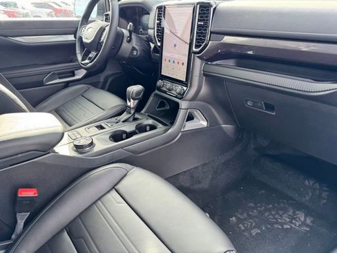 New 2025 Ford Ranger Lariat w/ Trailer Tow Package image 22