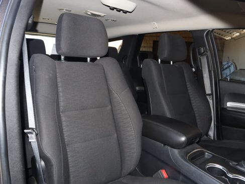 Used 2020 Dodge Durango SXT image 41