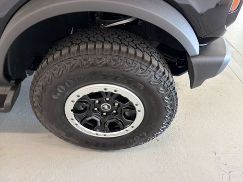 New 2026 Ford Bronco Outer Banks w/ Sasquatch Package AWD/4WD image 5