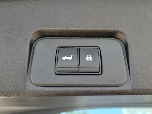 New 2026 Nissan Rogue SV image 8