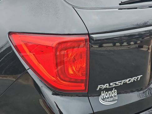 Used 2024 Honda Passport EX-L image 41