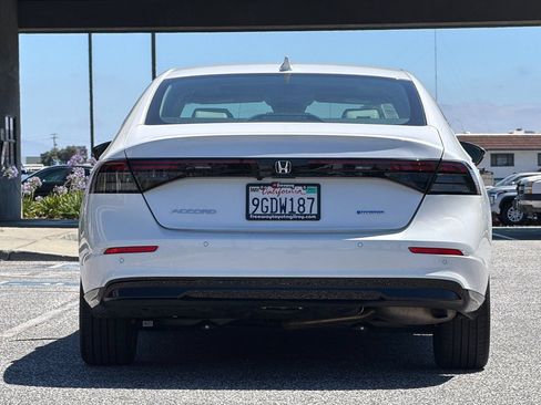 Used 2023 Honda Accord EX-L image 6