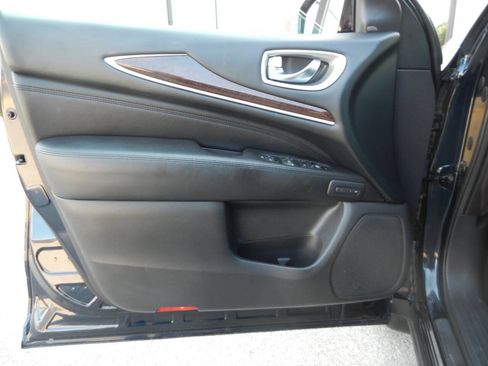 Used 2015 INFINITI QX60 Luxe w/ Deluxe Touring Package AWD/4WD image 29