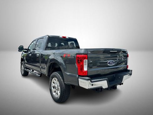 Used 2019 Ford F250 Lariat w/ Lariat Ultimate Package AWD/4WD image 3
