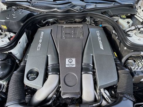 Used 2014 Mercedes-Benz E 63 AMG S-Model image 36