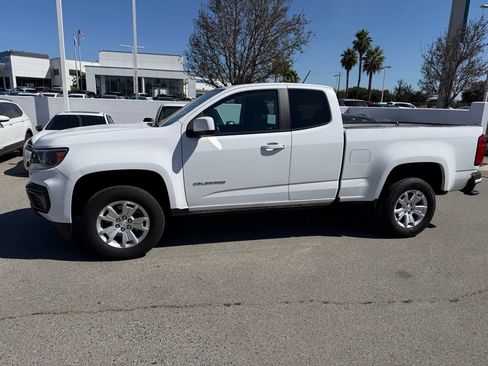 Used 2022 Chevrolet Colorado LT w/ Safety Package RWD image 2