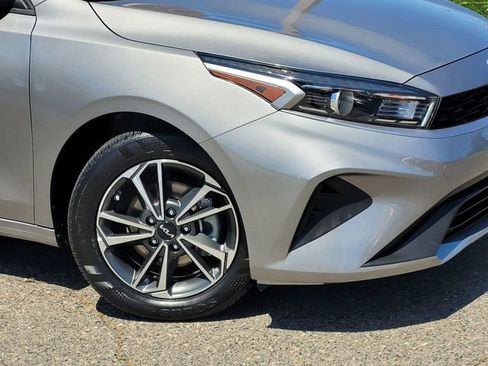 Used 2023 Kia Forte LXS FWD image 6