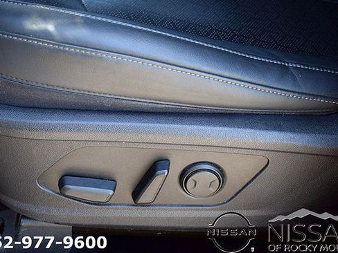 Used 2021 Kia Sorento S w/ Panoramic Sunroof Package AWD/4WD image 17