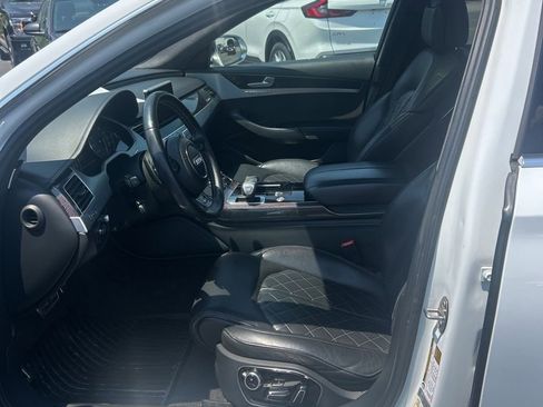 Used 2015 Audi S8 AWD/4WD image 5