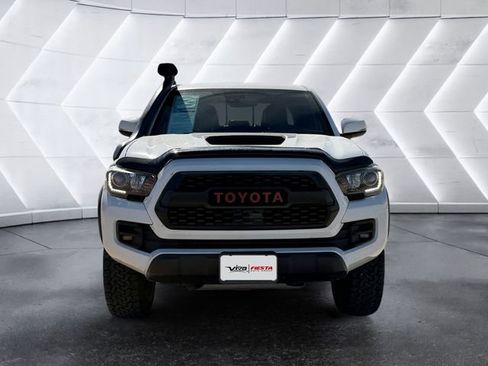 Used 2019 Toyota Tacoma TRD Pro image 2