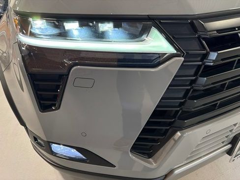 Used 2024 Lexus GX 550 AWD/4WD image 38