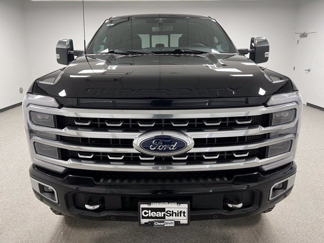 Used 2023 Ford F350 Platinum w/ Tremor Off-Road Package AWD/4WD image 3