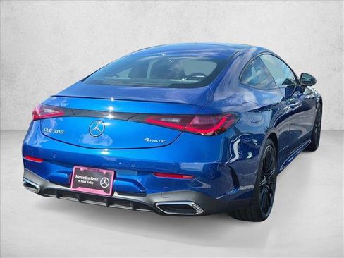 Certified 2025 Mercedes-Benz CLE 300 4MATIC Coupe image 5