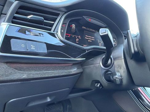 Used 2025 Audi Q7 3.0T Premium Plus image 37