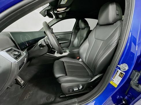 Certified 2023 BMW 330i Sedan w/ M Sport Package image 21