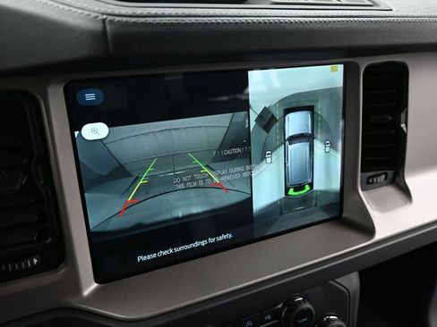 New 2026 Ford Bronco Outer Banks image 15