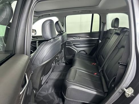 Used 2023 Jeep Grand Cherokee 4WD 4xe image 25