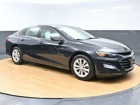 Used 2023 Chevrolet Malibu LT image 3