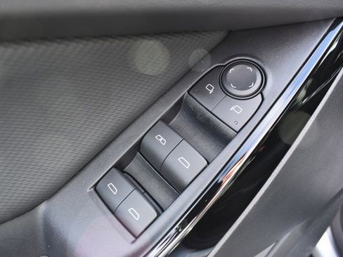 New 2026 Chevrolet Equinox LT w/ Safety and Technology Package image 12