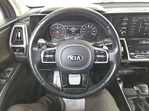 Used 2021 Kia Sorento EX image 46