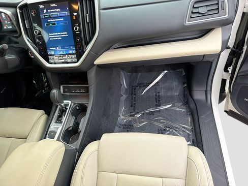 Used 2024 Subaru Ascent Limited w/ Technology Package AWD/4WD image 18