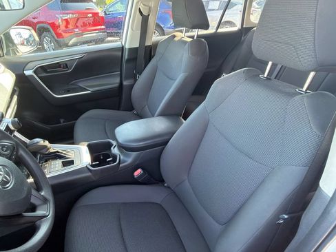 Used 2024 Toyota RAV4 LE AWD/4WD image 20