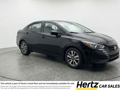 Used 2025 Nissan Versa SV FWD image 1