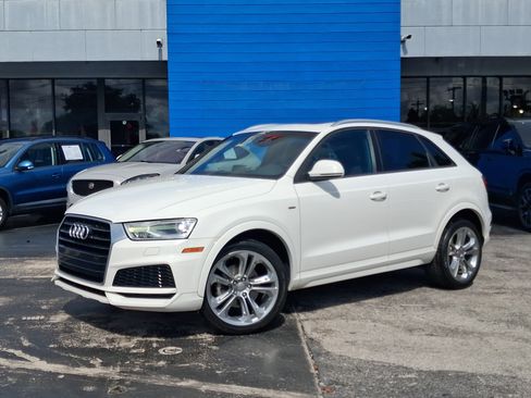 Used 2018 Audi Q3 2.0T Premium FWD image 2