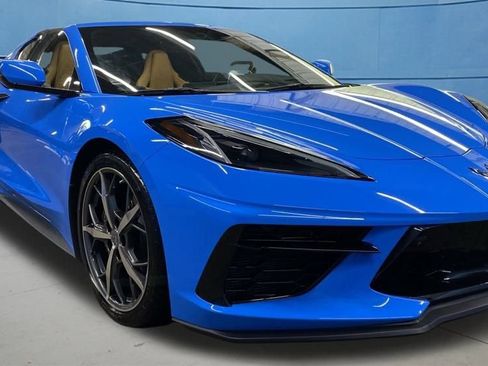 Used 2023 Chevrolet Corvette Stingray Preferred Cpe w/ 2LT image 2