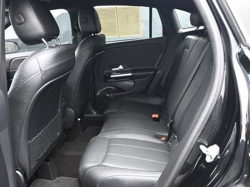 Used 2021 Mercedes-Benz GLA 250 image 10