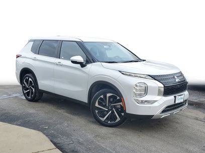Used 2023 Mitsubishi Outlander SE