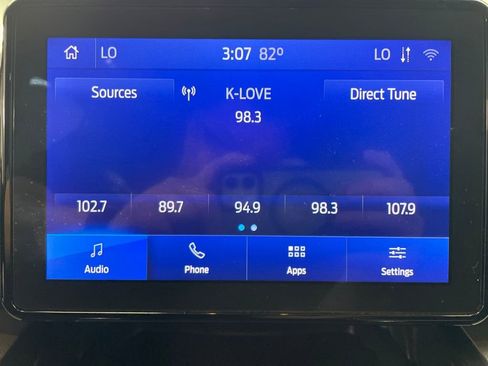 Used 2020 Ford Explorer XLT image 22