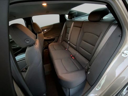 Used 2024 Chevrolet Malibu LT FWD image 20