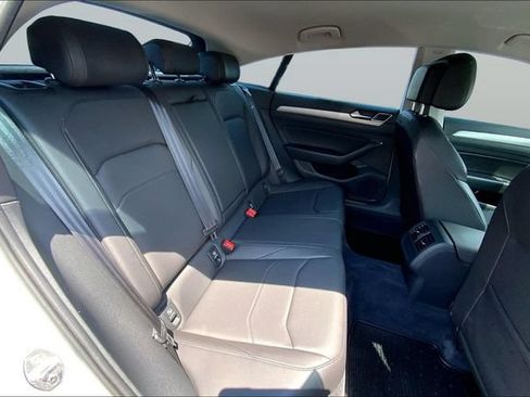 Used 2019 Volkswagen Arteon SE AWD/4WD image 19