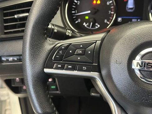 Used 2020 Nissan Rogue SL w/ Premium Package AWD/4WD image 22