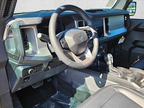 New 2026 Ford Bronco Outer Banks AWD/4WD image 3