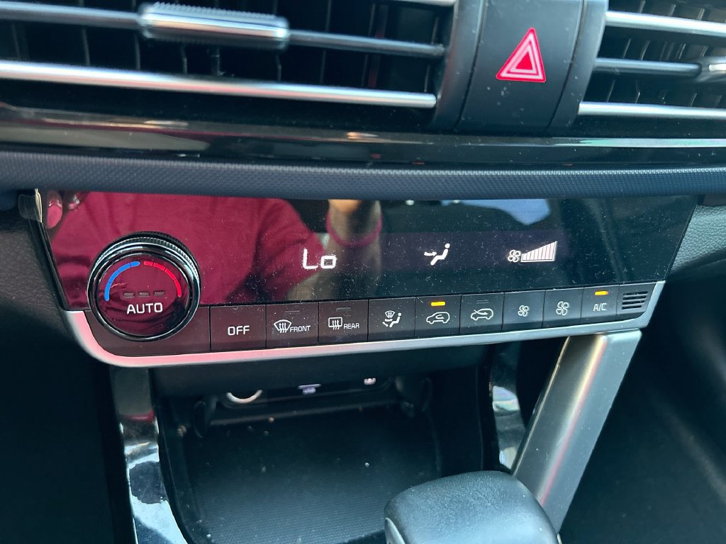Used 2023 Kia Seltos S w/ Navigation Package FWD image 25